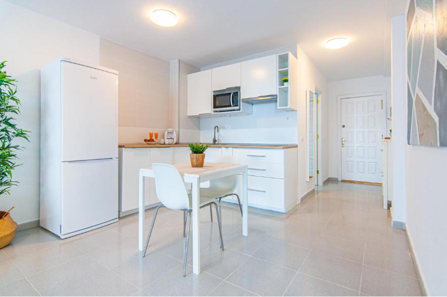 Comfortable Sea View Apartment Пуэрто-де-Сантьяго Экстерьер фото